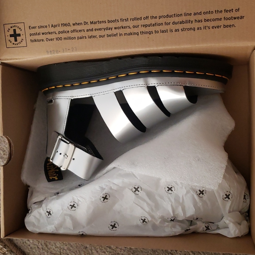 Dr. Martens Clarissa sandals